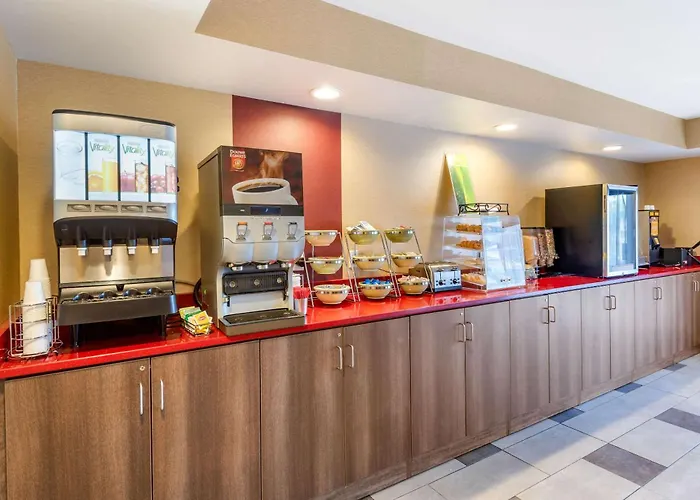 Quality Inn Falconer - Jamestown