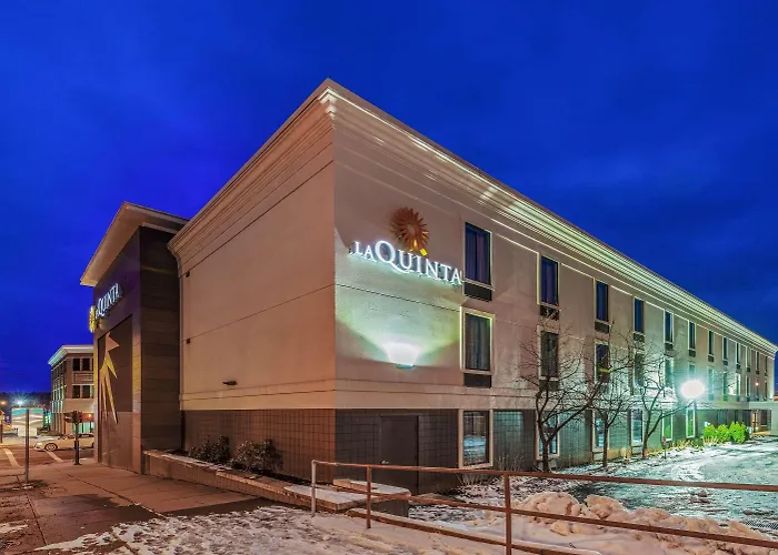 La Quinta By Wyndham Jamestown